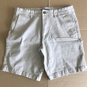 English Laundry Men's Beige Shorts 32